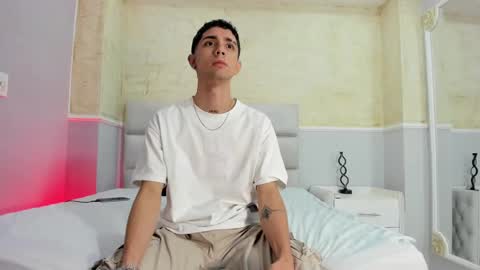 L I I A M online show from 02-03-25, 05:18