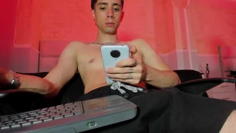 L I I A M online show from 02-16-25, 07:15