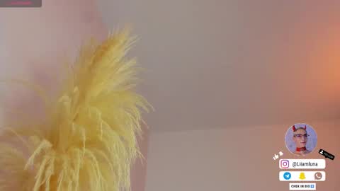 Liiam Luna online show from 10-24-25, 09:06