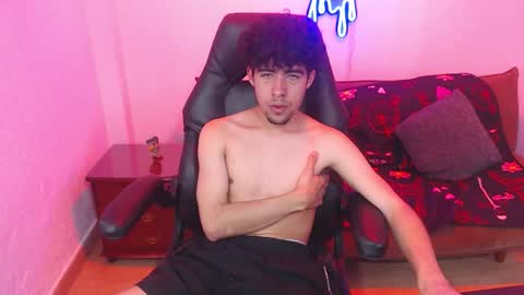 Lil Boy- online show from 09-28-25, 03:12