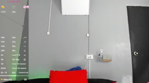 Lily Moore online show from 01-24-25, 02:08