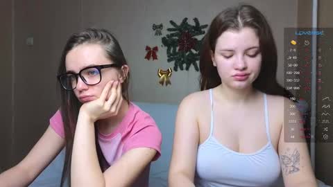 Snapshot of like_sun chatting on 12-30-24, 02:53 Call me Anna online show from 12-30-24, 02:53