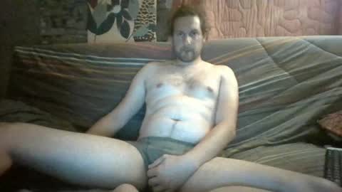 Snapshot of likeabanana chatting on 06-03-26, 08:25 likeabanana online show from 06-03-26, 08:25
