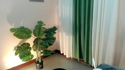 Leng online show from 02-06-25, 07:07