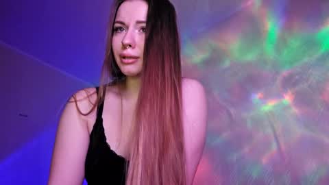 Snapshot of lil___dii chatting on 01-15-25, 09:13 didi online show from 01-15-25, 09:13