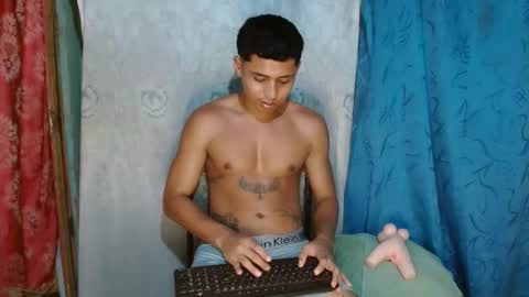 lil_condor_baby online show from 09-26-25, 01:53