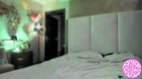 Gabriela online show from 10-16-25, 07:26