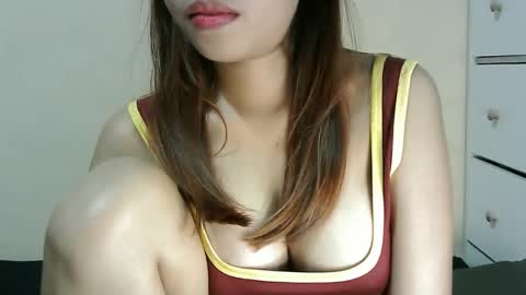 lil_jane21 online show from 12-19-25, 11:06