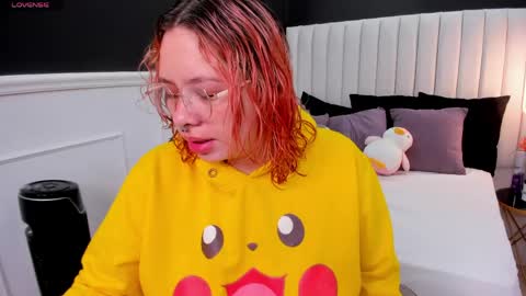 Lila  online show from 04-03-26, 01:09