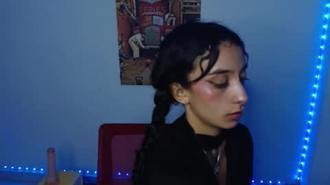 Snapshot of lil_lisaa chatting on 12-15-24, 09:56 Lisaa online show from 12-15-24, 09:56