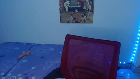 Snapshot of lil_lisaa chatting on 02-23-25, 08:17 Lisaa online show from 02-23-25, 08:17