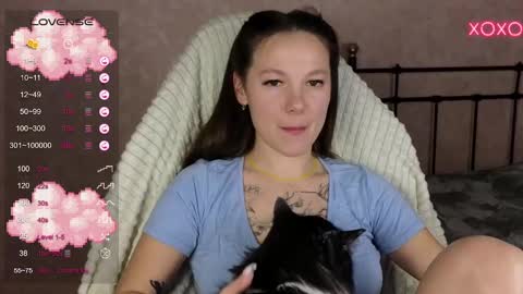 little moon online show from 02-23-25, 04:02