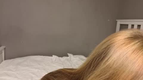 Emma online show from 10-24-25, 10:11