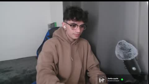 Snapshot of lilankore chatting on 02-02-25, 04:15 Yeh online show from 02-02-25, 04:15