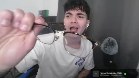 Snapshot of lilankore chatting on 02-06-25, 04:42 Yeh online show from 02-06-25, 04:42