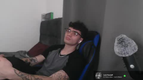 Snapshot of lilankore chatting on 02-07-25, 04:59 Yeh online show from 02-07-25, 04:59