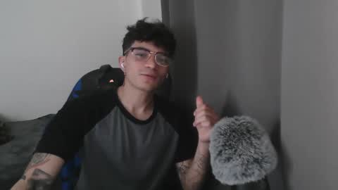 Snapshot of lilankore chatting on 02-07-25, 04:03 Yeh online show from 02-07-25, 04:03