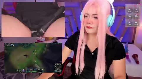 Snapshot of lilapop__ chatting on 02-11-26, 04:23 Lila online show from 02-11-26, 04:23