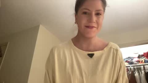 lilbi85_ online show from 01-28-25, 03:15