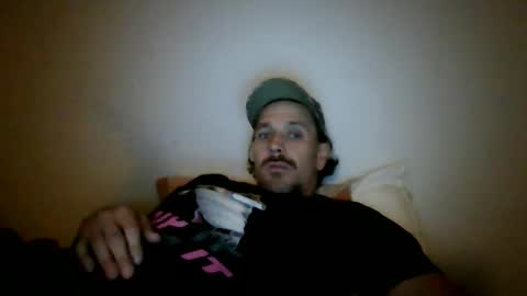 Snapshot of lildeer1980 chatting on 09-27-25, 12:48 lildeer1980 online show from 09-27-25, 12:48