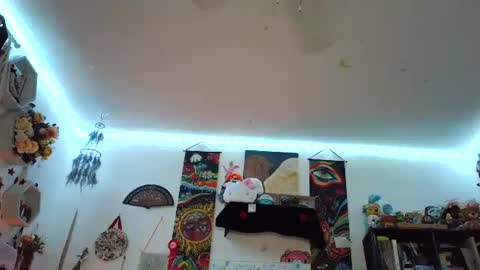 Snapshot of lilemmy1999 chatting on 01-07-25, 10:08 emily ryanson online show from 01-07-25, 10:08