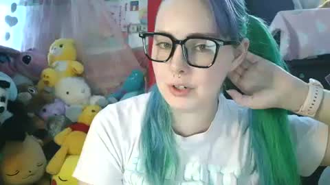 Snapshot of lilemmy1999 chatting on 09-15-25, 11:16 emily ryanson online show from 09-15-25, 11:16