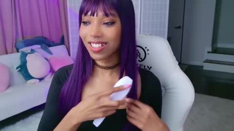 evie online show from 09-09-25, 02:00