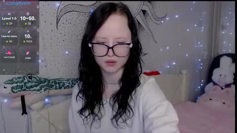Snapshot of lilhornyprincess chatting on 01-06-25, 11:29 Nika and Lori online show from 01-06-25, 11:29