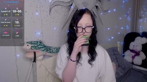 Snapshot of lilhornyprincess chatting on 01-13-25, 11:38 Nika and Lori online show from 01-13-25, 11:38