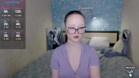 Snapshot of lilhornyprincess chatting on 03-01-25, 06:32 Nika and Lori online show from 03-01-25, 06:32