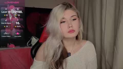 Snapshot of lilhornyprincess chatting on 09-22-25, 12:34 Nika and Lori online show from 09-22-25, 12:34