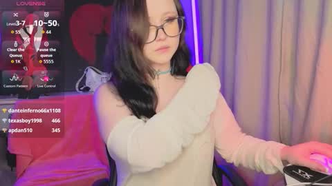 Snapshot of lilhornyprincess chatting on 09-22-25, 12:40 Nika and Lori online show from 09-22-25, 12:40