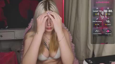 Snapshot of lilhornyprincess chatting on 10-10-25, 11:37 Nika and Lori online show from 10-10-25, 11:37