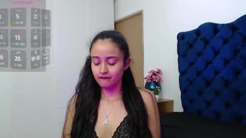 Lili online show from 11-02-25, 03:42