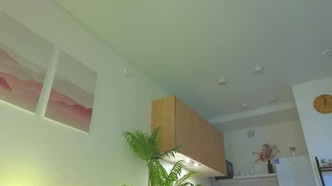 lili__roze_ online show from 10-09-25, 05:27