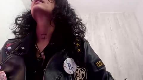 Snapshot of lili_clan chatting on 09-20-25, 12:50 lili_clan online show from 09-20-25, 12:50