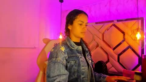 lili_evanss online show from 10-27-25, 11:14