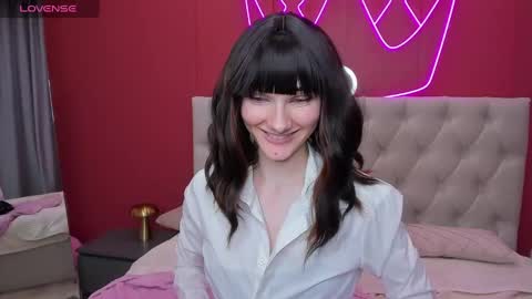 Snapshot of lili_flowerr chatting on 02-27-25, 08:28 Lilli follow me kiss online show from 02-27-25, 08:28