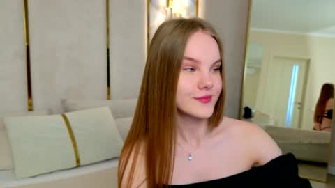 Snapshot of lili_lohan chatting on 07-12-26, 05:09 lili_lohan online show from 07-12-26, 05:09