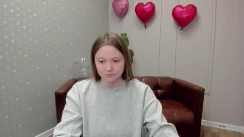 Lilian online show from 02-12-26, 12:55