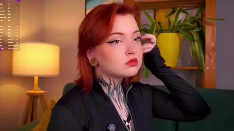 Snapshot of lilianadao chatting on 10-12-25, 01:21 Anika online show from 10-12-25, 01:21