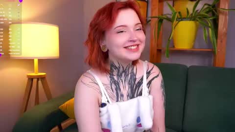Snapshot of lilianadao chatting on 10-13-25, 01:22 Anika online show from 10-13-25, 01:22