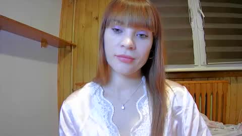 Lili online show from 09-27-25, 06:46