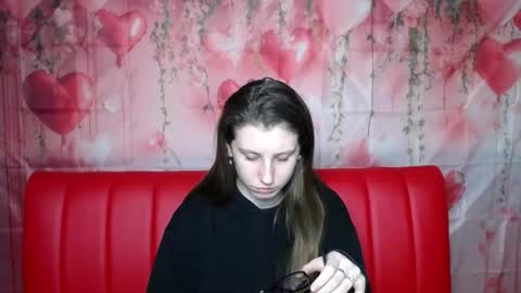 Snapshot of lilianashine chatting on 02-05-26, 06:18 lilianashine online show from 02-05-26, 06:18