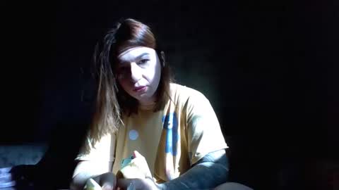 liliawoolf online show from 10-21-25, 08:15