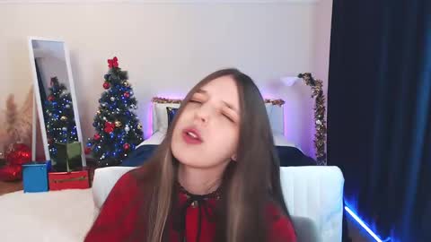 Lili Bakery online show from 12-13-24, 02:54