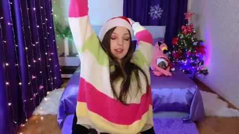 Lili Bakery online show from 12-25-24, 03:08