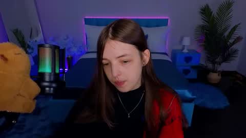 Lili Bakery online show from 09-12-25, 03:06