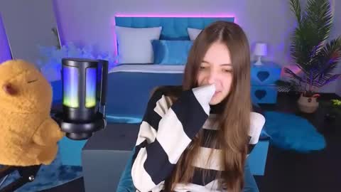 Lili Bakery online show from 10-07-25, 03:47