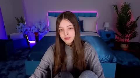 Lili Bakery online show from 02-10-26, 02:15